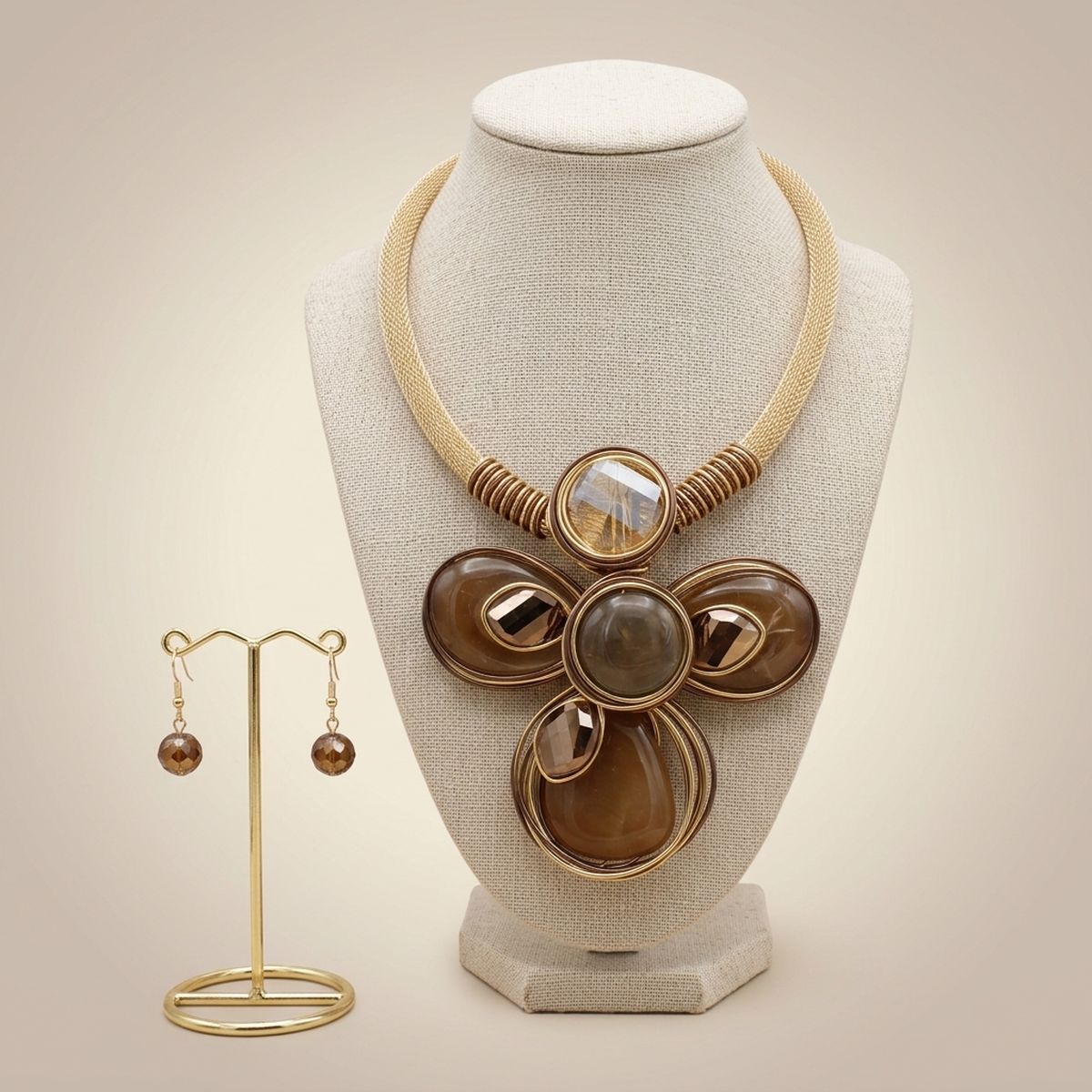 Rich Brown Flower Pendant Handmade Necklace